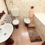 House Mrcela 200m From Дом отдыха