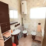 House Mrcela 200m From Трогир