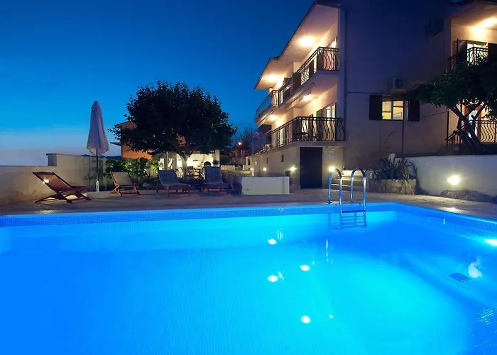 House Mrcela 200m From Prázdninový dům