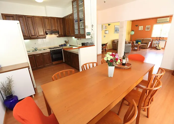 Hébergement de vacances House Mrcela 200m From